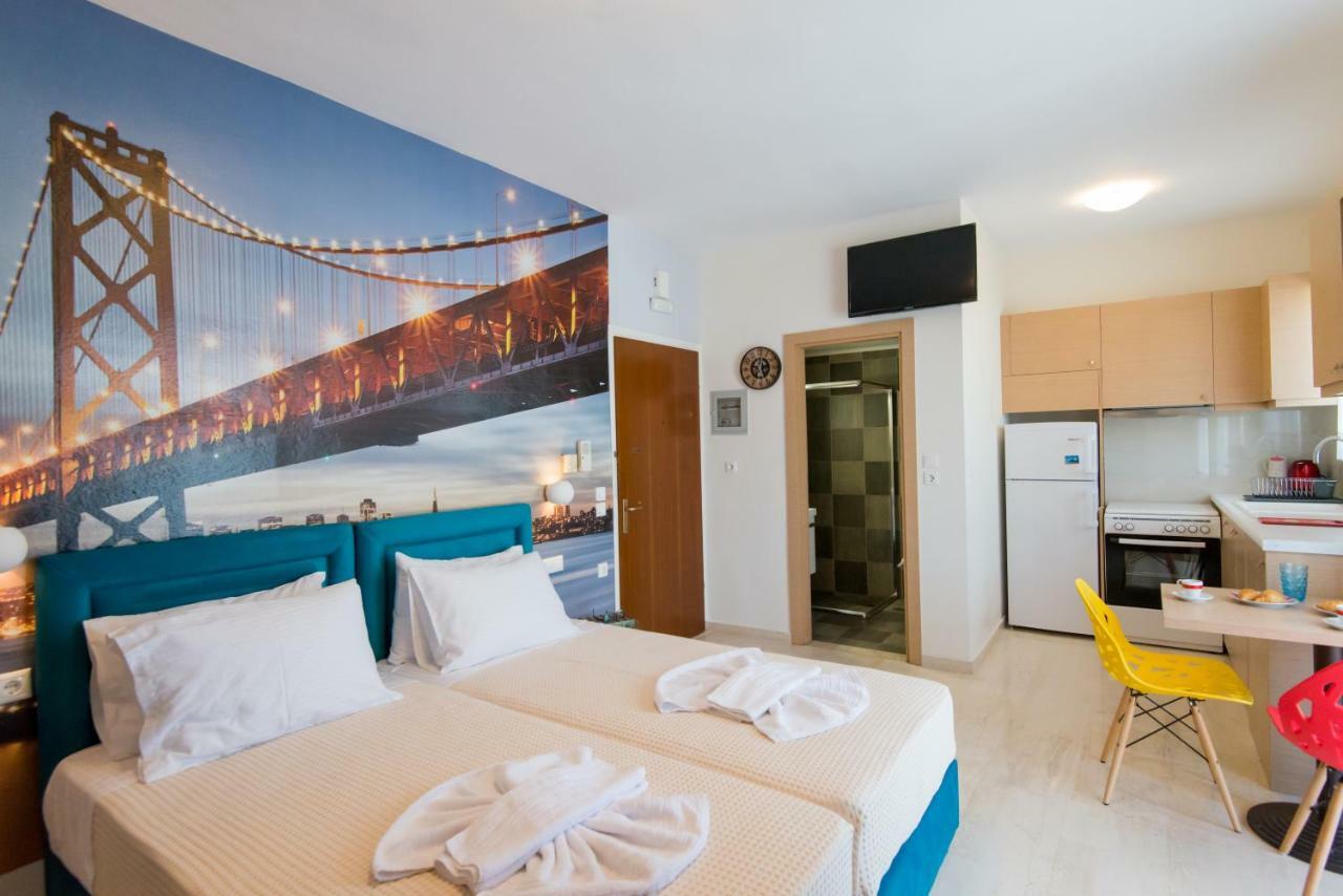 Christina'S Luxury Apartment Rethymno Esterno foto
